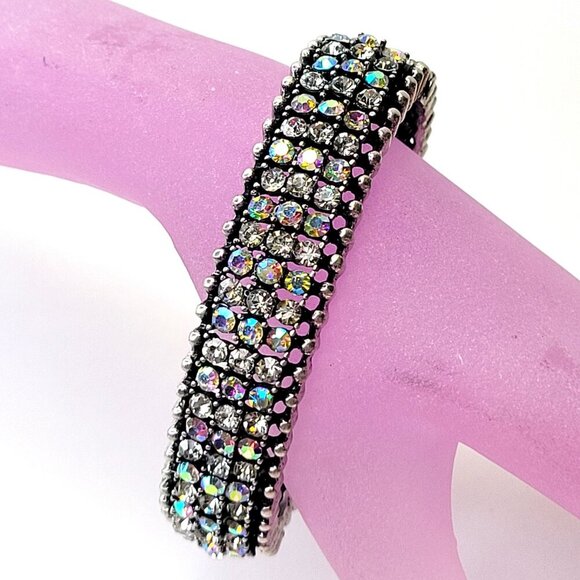 Sparkling Crystal Cuff Bracelet - Picture 2 of 7